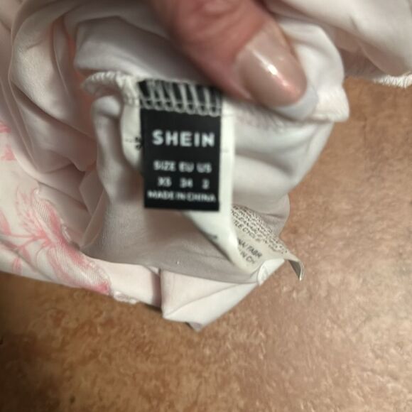 SHEIN dress - Picture 3 of 3